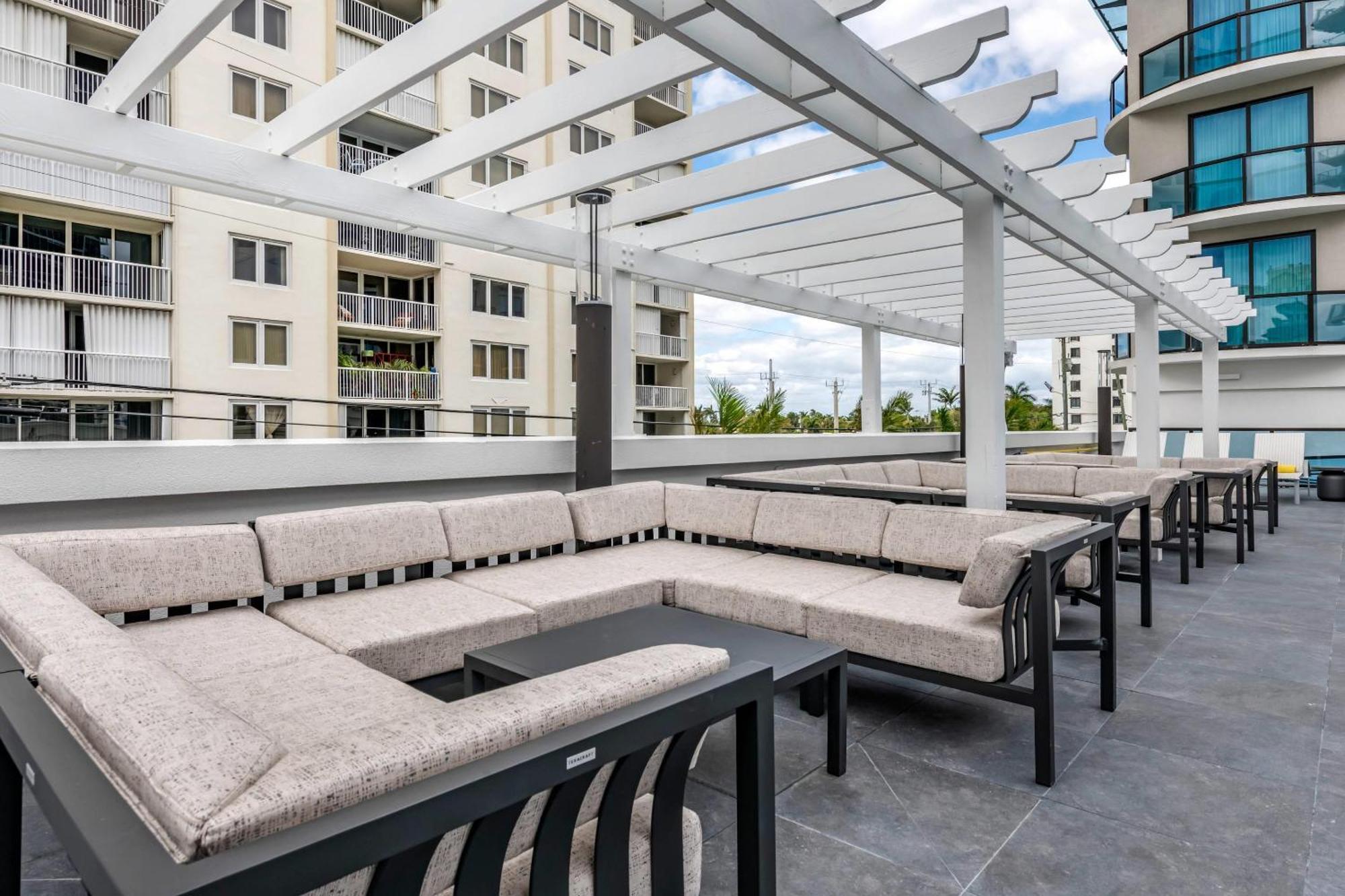 Cambria Hotel Fort Lauderdale Beach Extérieur photo